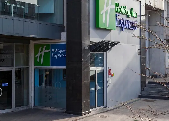Holiday Inn Express Amiens By Ihg