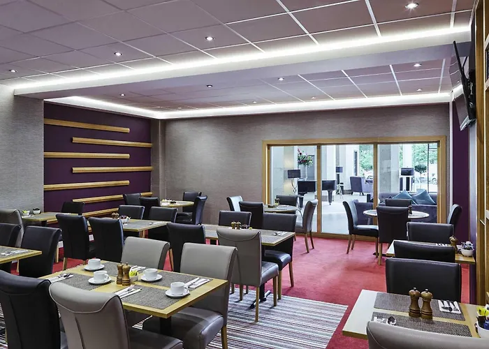 Mercure St Helens
