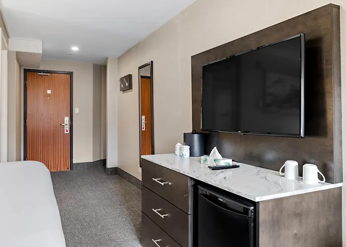 Red Carpet Inn