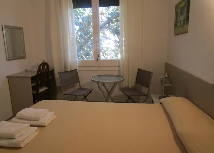 Hotel Apartaments Gesoria Porta Ferrada