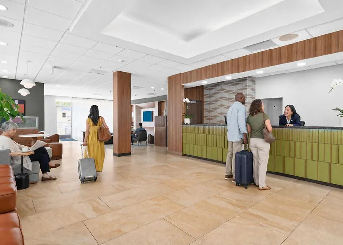 Gateway Hotel Santa Monica