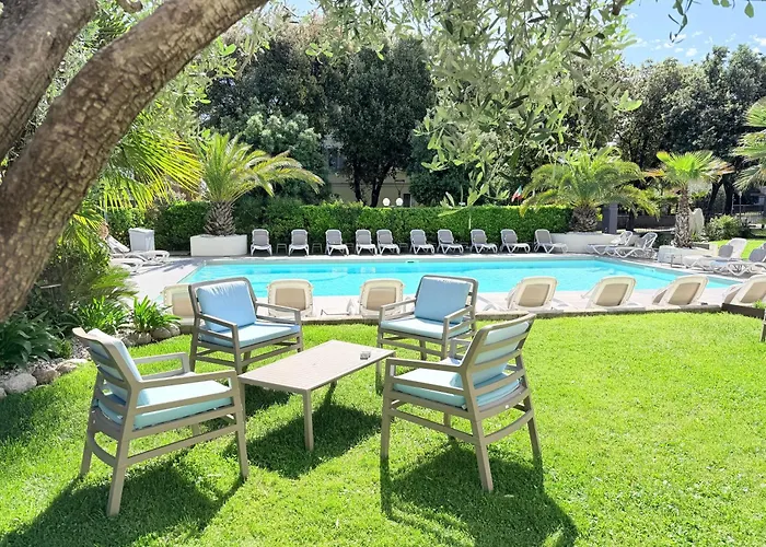 Hotel Benaco