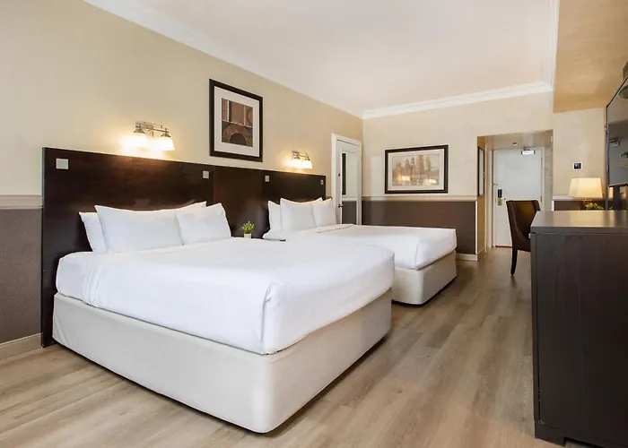 Fantasyland Hotel