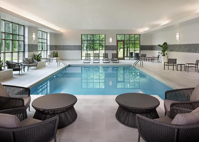 Embassy Suites By Hilton Charlotte Concord Golf Resort & Spa