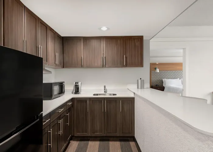 Holiday Inn & Suites Pittsfield-Berkshires By Ihg
