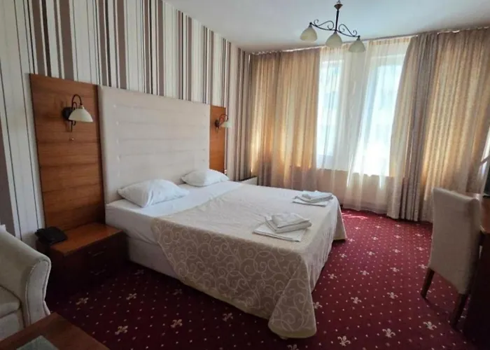 Arena Tarnovo Hotel -Free Large Private Parking