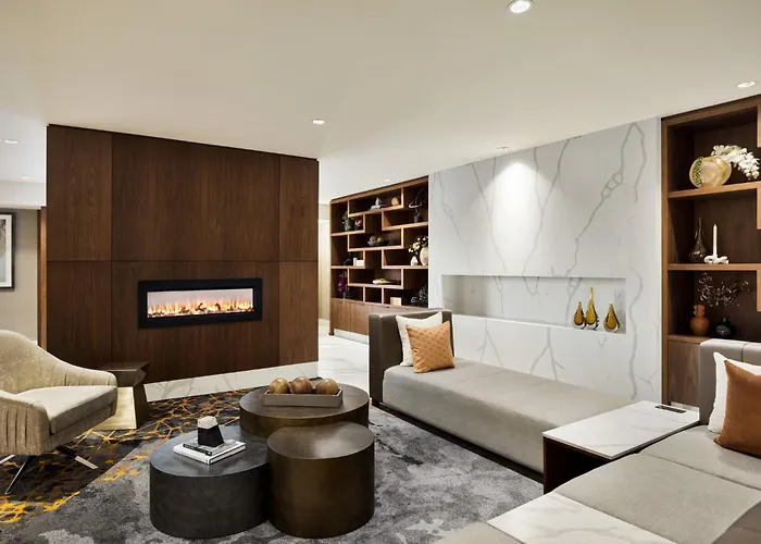 Crowne Plaza Toronto Airport By Ihg