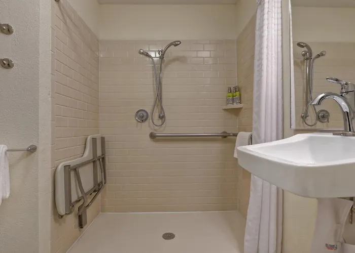 Candlewood Suites Indianapolis - South By Ihg