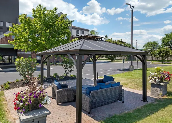 Garner Hotel Warren Northwest By Ihg