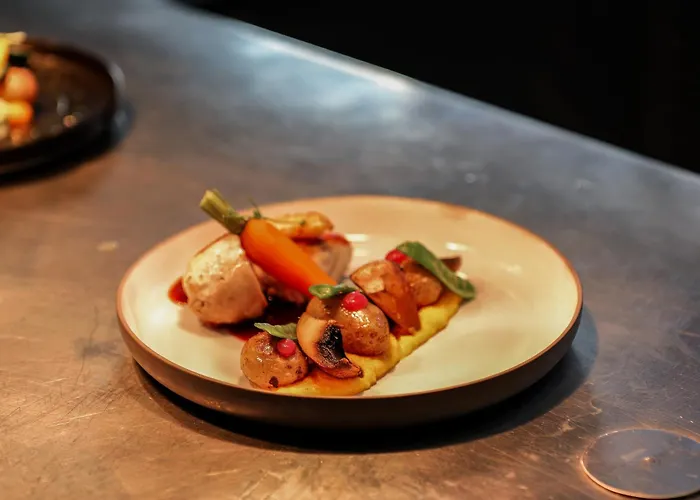 Logis Hotel Spa Restaurant Au Site Normand