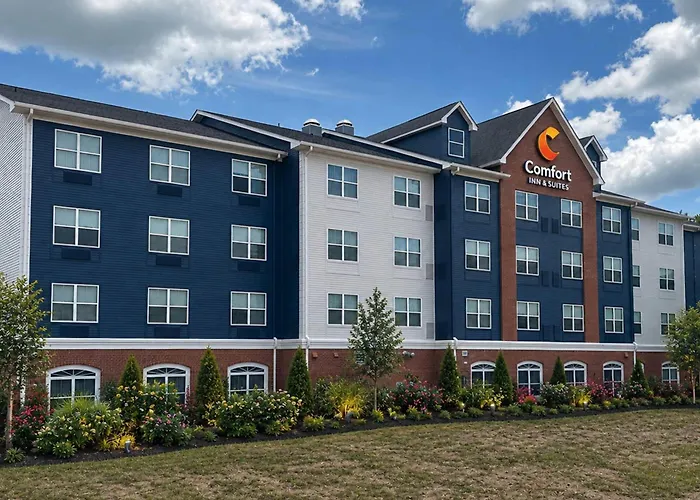 Comfort Inn & Suites Concord - Kannapolis
