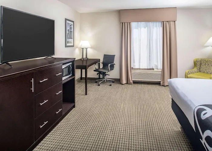 La Quinta By Wyndham Moscow Pullman