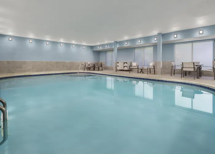 Holiday Inn Express Irondequoit By Ihg