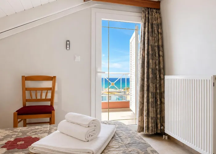 Brati II Beach Hotel