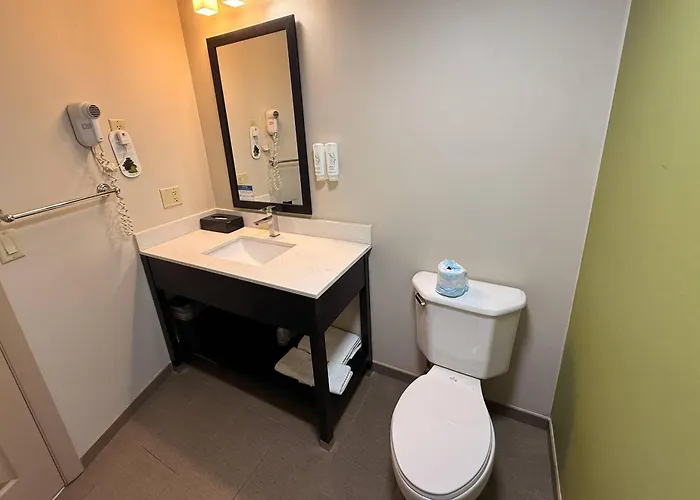 Sleep Inn & Suites Niantic North