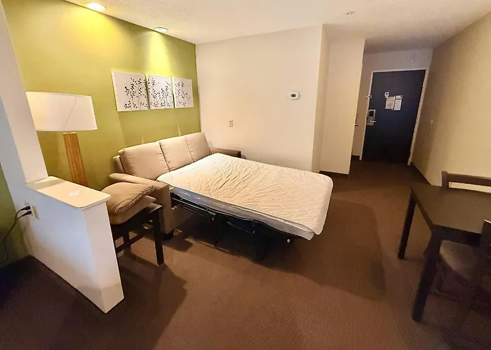 Sleep Inn & Suites Niantic North