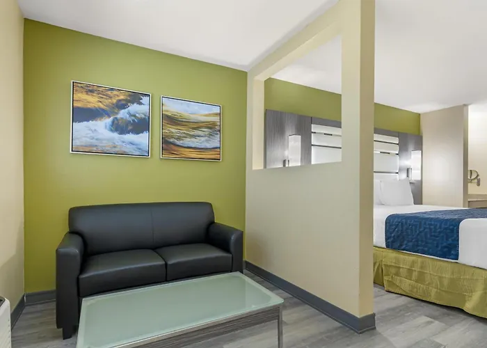 Best Western Antelope Inn & Suites