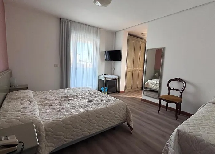 Hotel Splendor