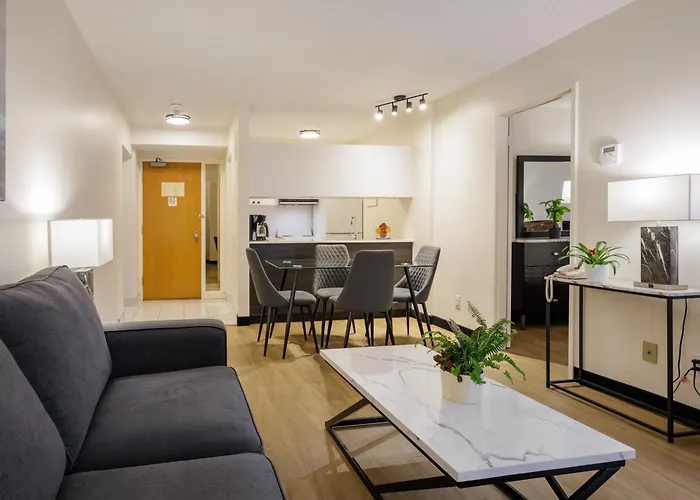 Cartier Place Suite Hotel