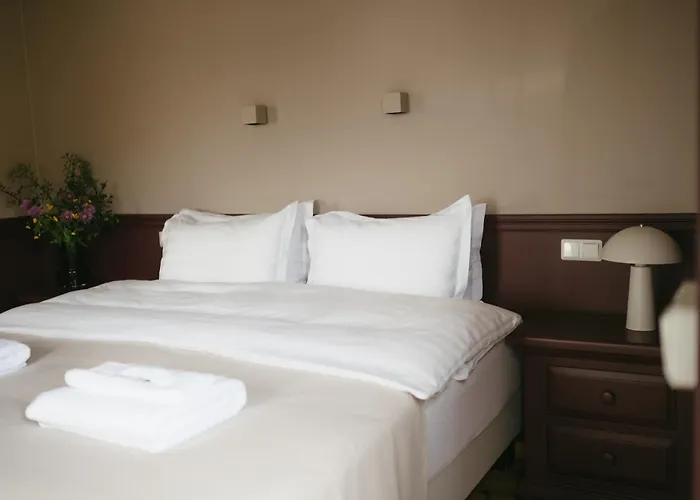 Aurora Farm Hotel