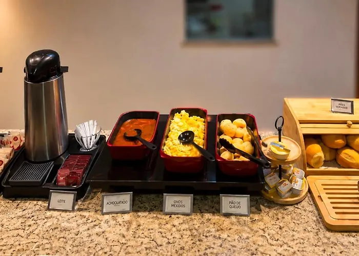 Monte Castro Executive Hotel