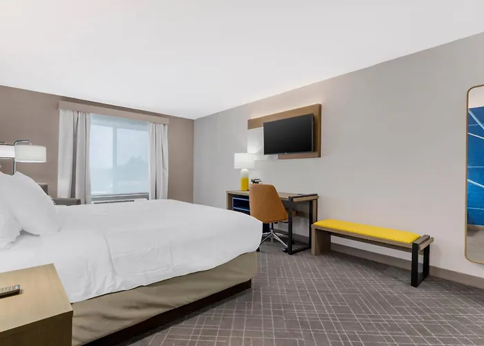 Comfort Inn & Suites