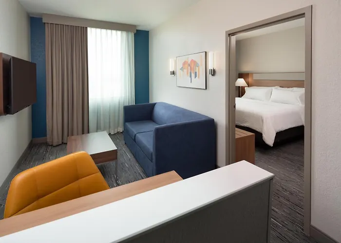 Holiday Inn Express Miami Airport-Blue Lagoon Area By Ihg