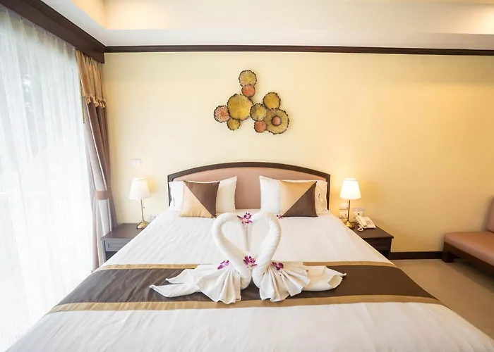 Baan Sailom Hotel Phuket - Sha Extra Plus