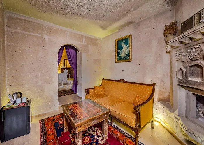 Hidden Cave Hotel