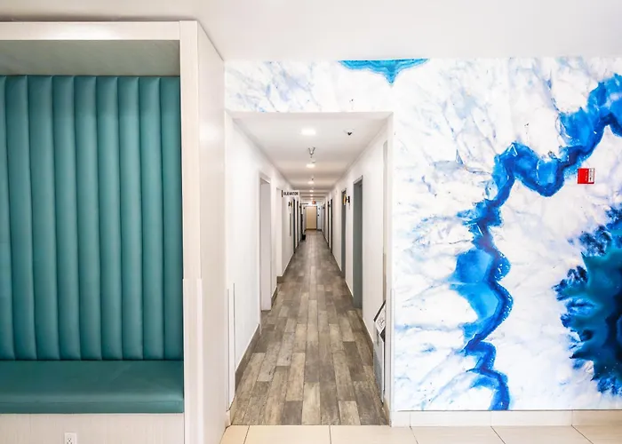 Urban Boutique Hotel- Little Italy, Downtown San Diego
