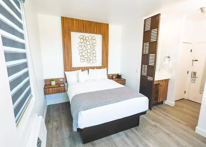 Urban Boutique Hotel- Little Italy, Downtown San Diego