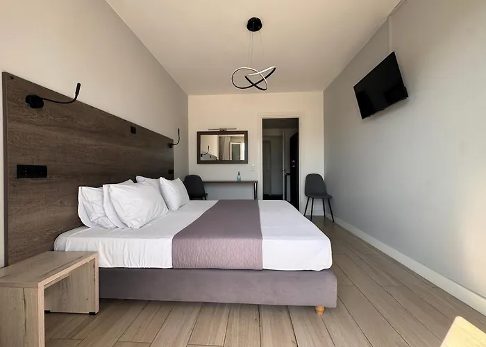Anthousa Hotel