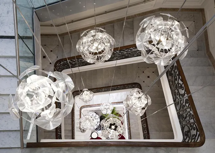 Hôtel C2