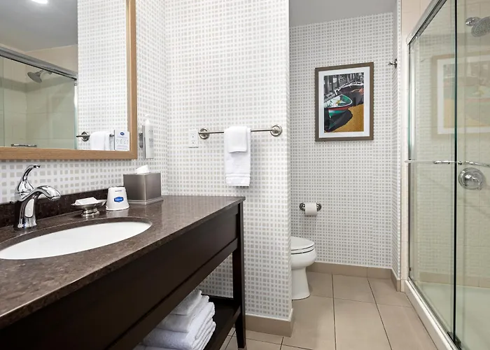Hampton Inn By Hilton Halifax Downtown