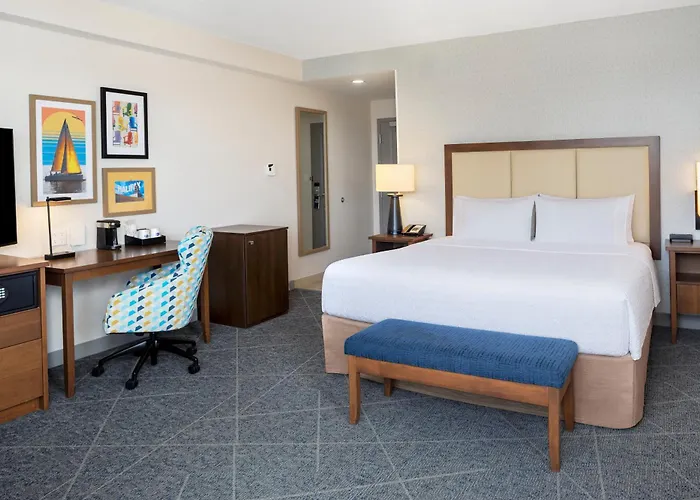 Hampton Inn By Hilton Halifax Downtown