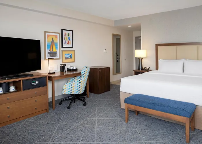 Hampton Inn By Hilton Halifax Downtown