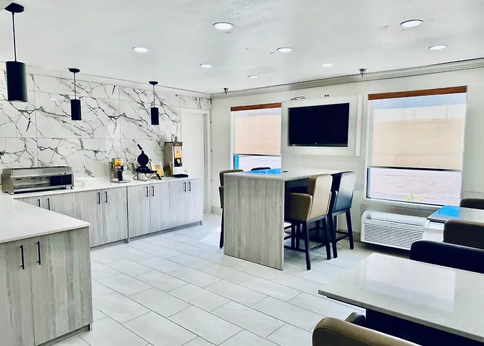 Baymont Inn & Suites By Wyndham Ardmore I-35