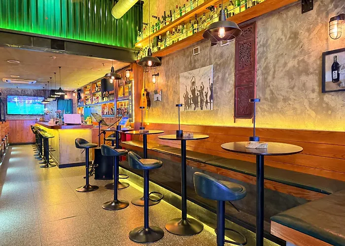 Paco Hotel Tiyuxilu Metro Guangzhou