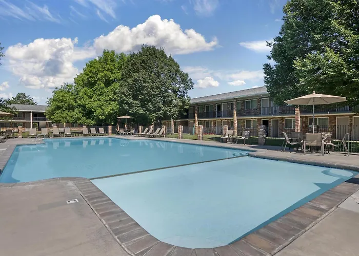 Best Western Plus Burley Inn & Convention Center
