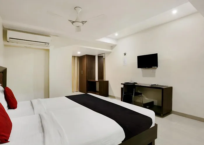 Hotel O Halcyon Deccan Inn