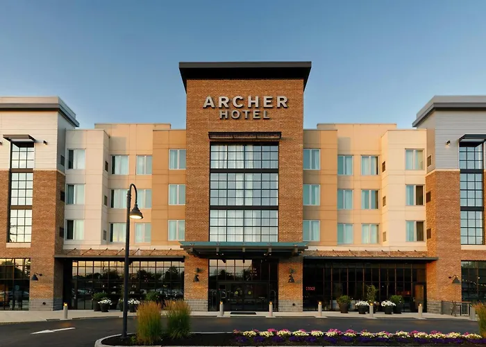 Archer Hotel Boston/Burlington