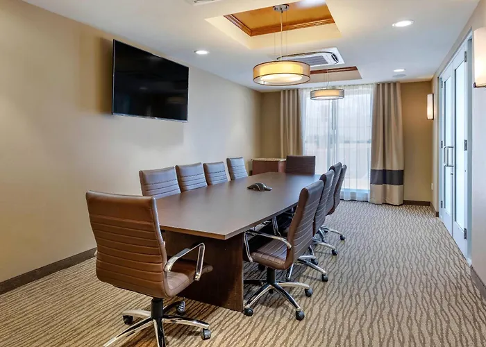 Comfort Inn & Suites Edgewood