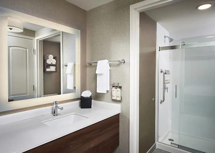 Staybridge Suites Niagara-On-The-Lake By Ihg