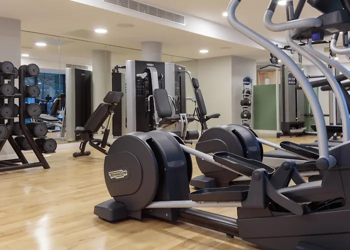 Holiday Inn London Heathrow - Bath Road By Ihg