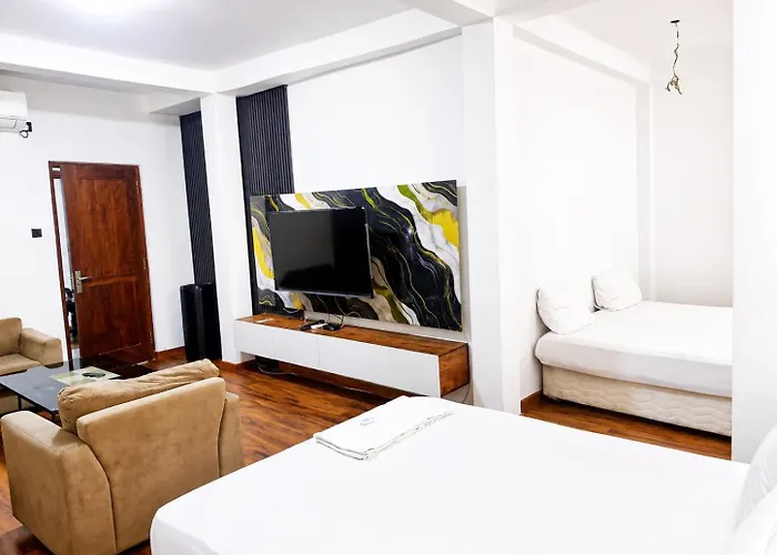 Alina Budget Hotel