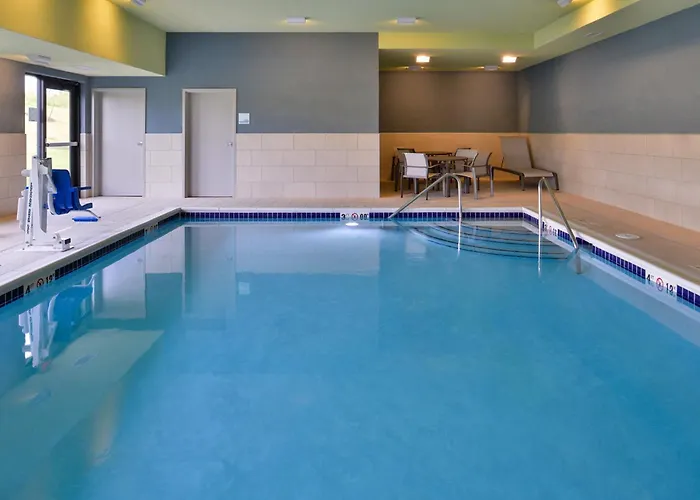 Holiday Inn Express & Suites - Olathe West By Ihg