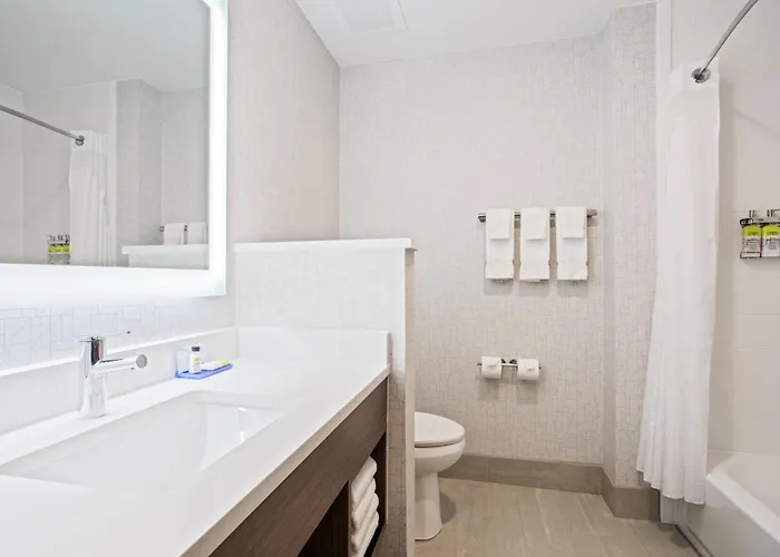 Holiday Inn Express & Suites Niceville - Eglin Area By Ihg
