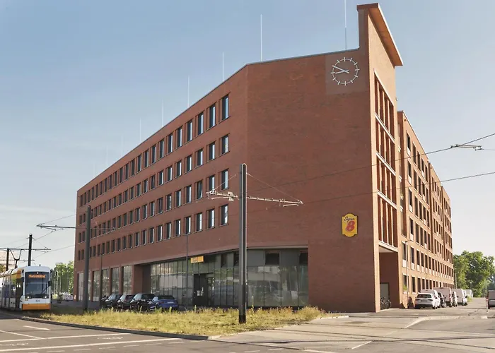Super 8 by Wyndham Mainz Zollhafen