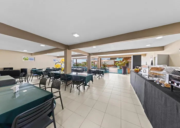 Brion City Hotel BW Signature Collection