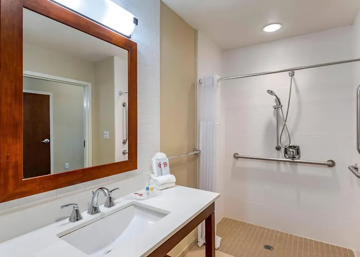 Comfort Suites Midland West